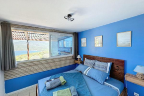 New magnificent T2 terrace with sea view in a residence with swimming